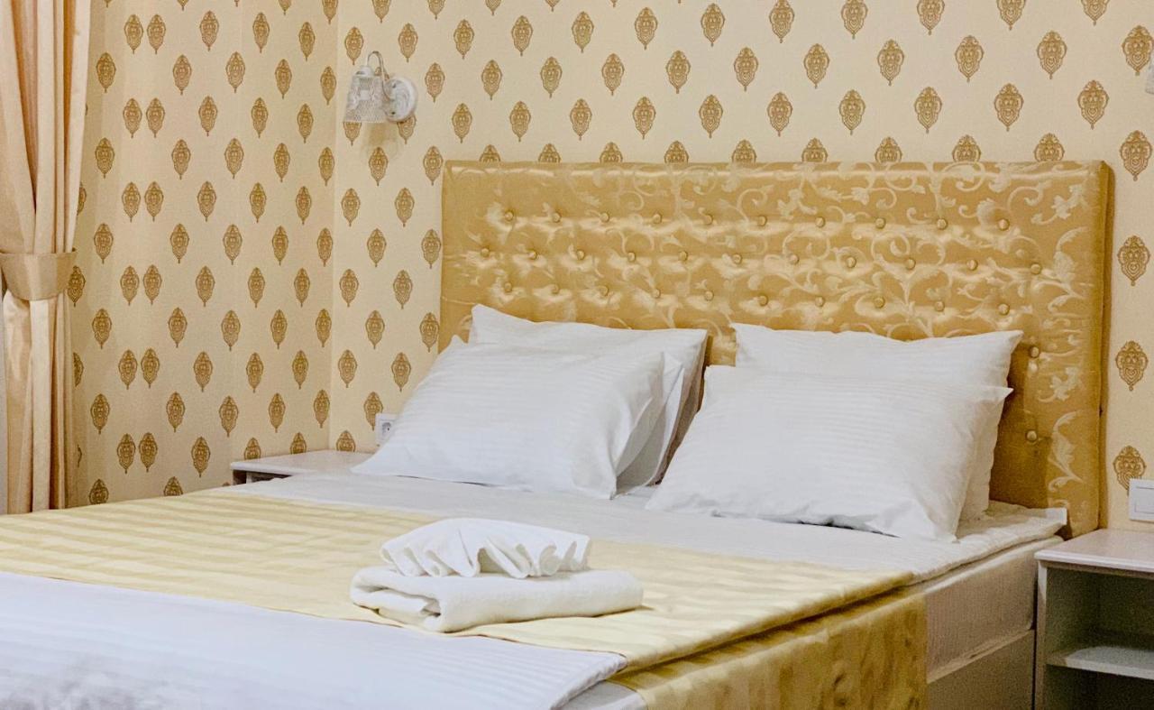 Sergeev Hotel Nikolayev Ngoại thất bức ảnh