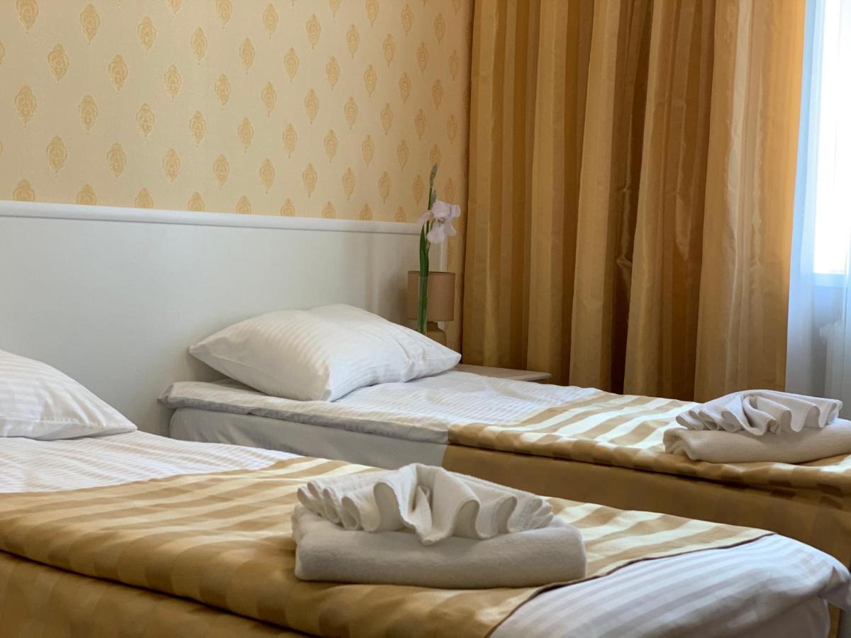 Sergeev Hotel Nikolayev Ngoại thất bức ảnh