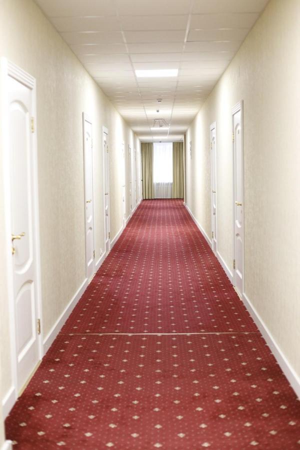 Sergeev Hotel Nikolayev Ngoại thất bức ảnh