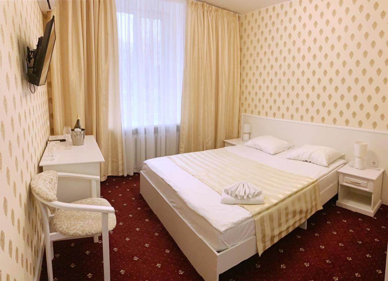 Sergeev Hotel Nikolayev Ngoại thất bức ảnh