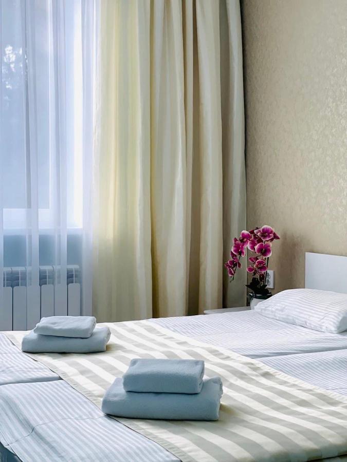 Sergeev Hotel Nikolayev Ngoại thất bức ảnh