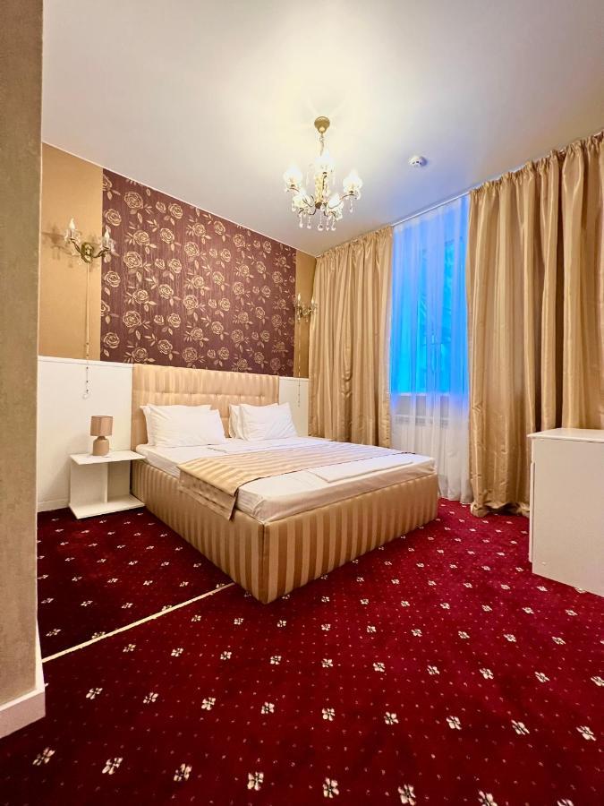 Sergeev Hotel Nikolayev Ngoại thất bức ảnh
