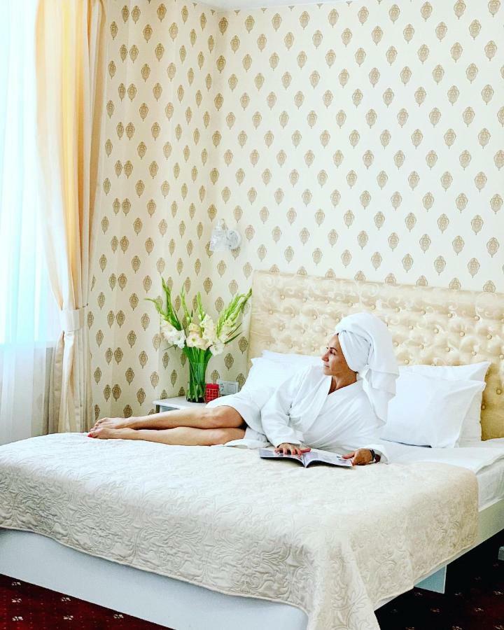 Sergeev Hotel Nikolayev Ngoại thất bức ảnh
